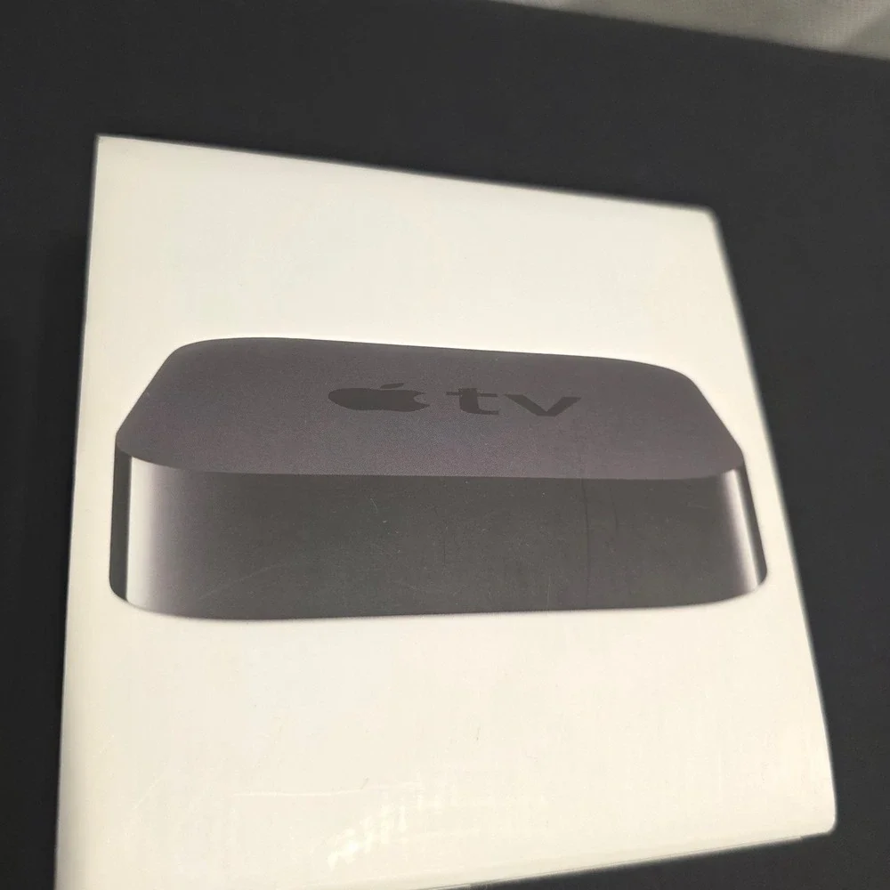 Apple TV Media‎ Streamer with Box 2nd Generation A1378 MC572LL/A Black 720p HD